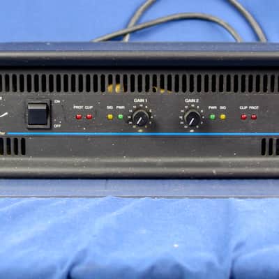QSC MX2000A 650 Watt 2-Channel Professional Dual Monaural Power