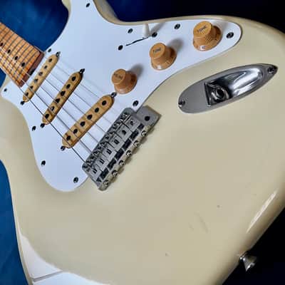 Fernandes FST-70 (Stone Logo) - MIJ - late 70s - Vintage White