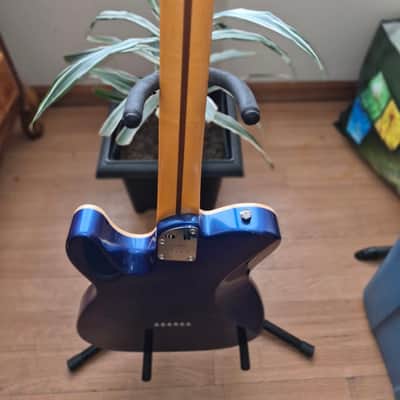 Fender American Ultra Luxe Telecaster 2021 - Blue Sparkle image 14
