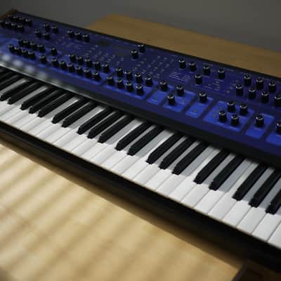 Dave Smith Instruments Poly Evolver 61-Key 4-Voice Polyphonic Synthesizer 2005 - 2011 - Blue with Wood Sides image 2