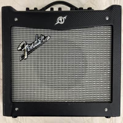 Fender Mustang I V.2 20-Watt 1x8" Modeling Guitar Combo 2013 - 2018 - Black image 1