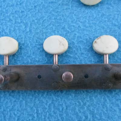 Vintage 1959 Kay Catalina K6868 TUNERS TUNING PEGS-BRASS Posts Pegs-3x3 Kay STYLE LEADER image 8