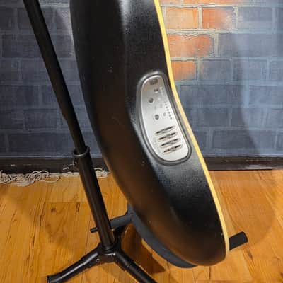 Ovation Celebrity CC057 Bowl-Back Acoustic image 9