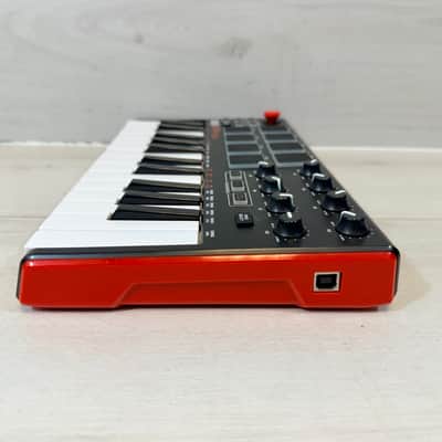 Akai MPK Mini 25-Key USB MIDI Controller – 8 Pads, 8 Knobs – Gen 2 image 4