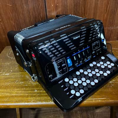 Roland FR-1xb Button-type V-Accordion Black w/ gig bag image 1