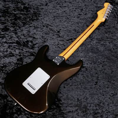 FENDER USA American Ultra II Stratocaster with Ebony Fingerboard, "Texas Tea" [US240023120] (09/17) image 5