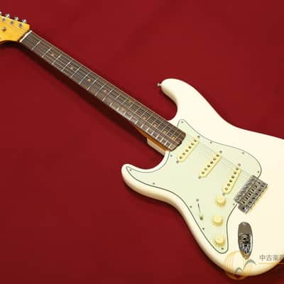 Fender American Vintage II 1961 Stratocaster Olympic White 2023 image 2