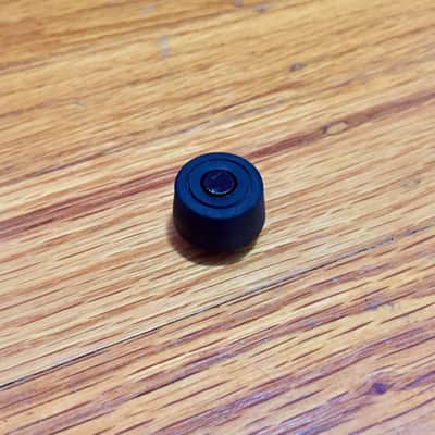 Roland MC-909 Rubber Foot w/locking pin