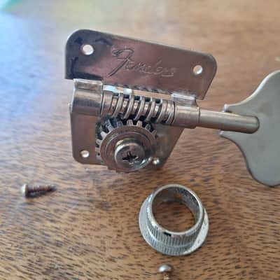 Fender® SINGLE Aged 70's Bass Tuner image 2