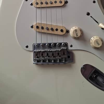 Fender MIJ stratocaster 1985/6 image 7