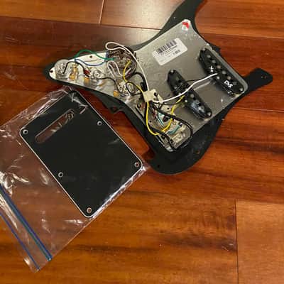 Fender Player Strat Stratocaster Alnico 2 Humbucker Alnico 5 Pickup Black HSS image 3