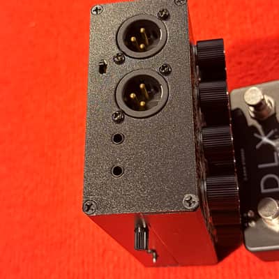DSM & Humboldt Electronics Simplifier Deluxe Zero-Watt Stereo Guitar Preamp / CabSim / DI 2021 - Black image 5