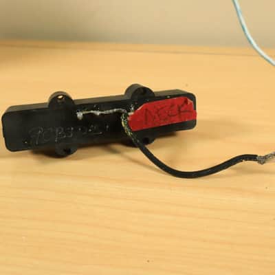 Bartolini 9CBJD-S1 4-string Classic Jazz Bass Neck Pickup 7.91ohms image 9