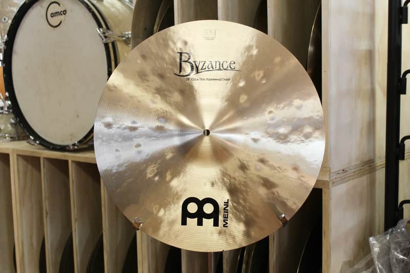 Meinl 18" Byzance Traditional Extra Thin Hammered Crash 1388g image 1