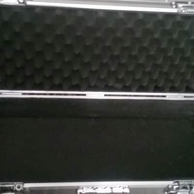 Strymon Ojai & Pedal Train Metro 24 With Flight Hard Case. image 3