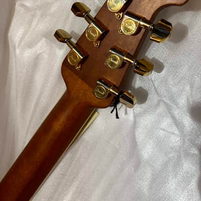 Mint Ovation Celebrity Deluxe E-Acoustic Guitar CDX40-1 - Vintage Suburst Satin image 5