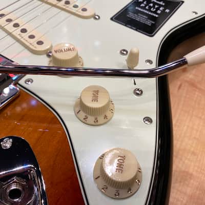 Fender Player Plus Stratocaster 2021 3-Color Sunburst image 9