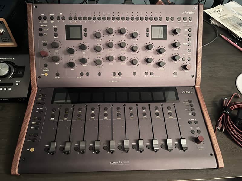 Softube Console 1 Channel MKIII and Fader MKIII complete with stand- Grey image 1