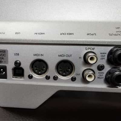 Lexicon IO82 I-ONIX U82S USB Audio Interface 2010s - Silver image 3
