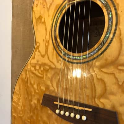 Ibanez EW20ASNT1201 Exotic Wood Series Acoustic Guitar Natural Quilted Ash image 12