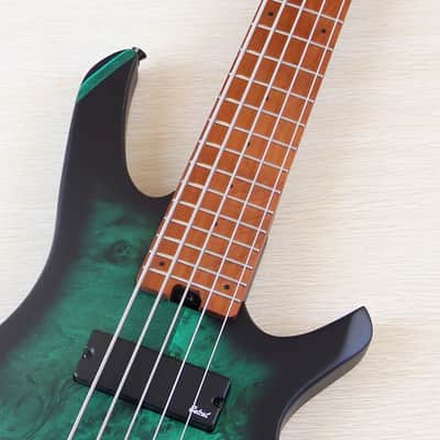 Custom Green 5 String Headless Bass, Burl Wood Top Body, Basswood Body, Maple Neck, 24 Frets Fingerboard image 5