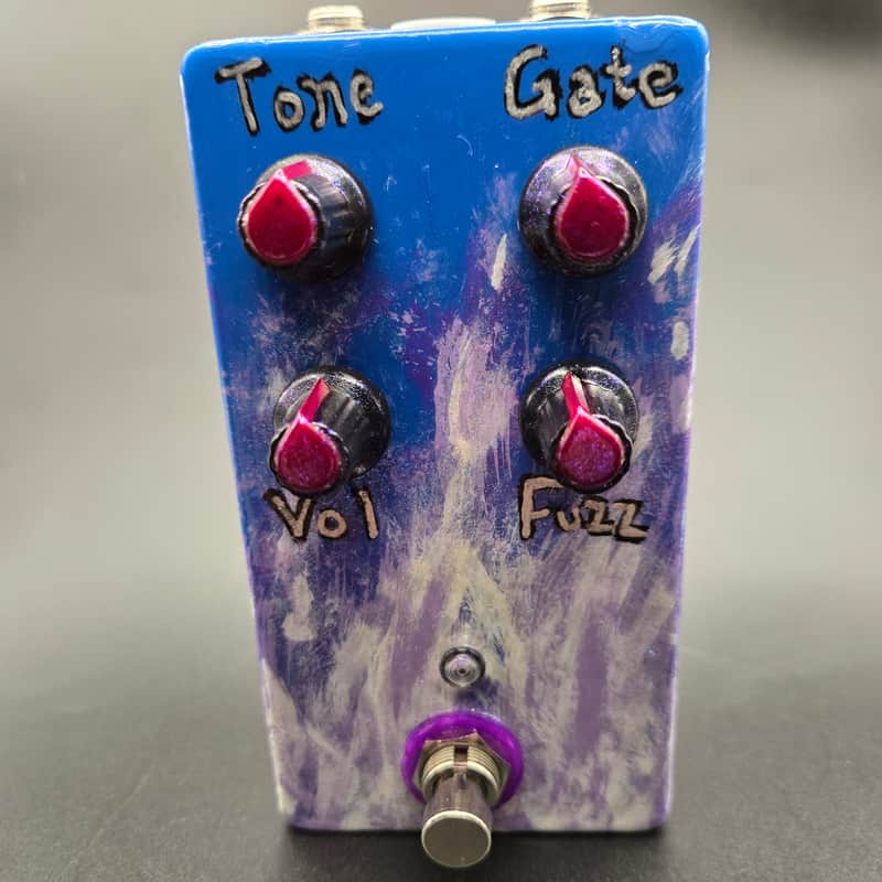 Handmade "Ablaze Fuzz" -- ULTRA HIGH-GAIN 3-stage MOSFET Fuzz for Doomers, Original Design! image 1