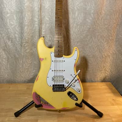 Custom Strat Relic Aged Pink Paisley Vintage White w/ Fender Bridge and Pickups image 2