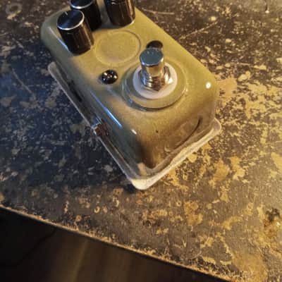 Dongeomac BC108 Fuzz Face with Bias control in Sage Green/Black Mix image 6