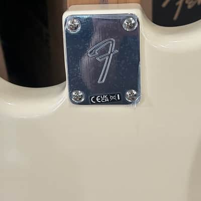 Fender   Player II Dealer Exclusive Stratocaster  2025 - Olympic White / 7lbs. 11.2oz. #MX25115277 image 7