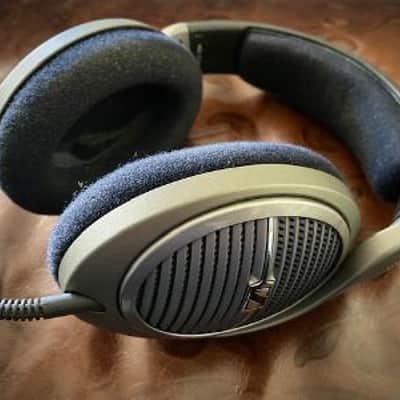 Sennheiser HD 518 Audiophile Headphones image 4