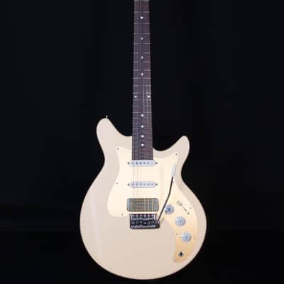 Mint Eastman DC'62 Fullertone Solidbody Electric, Desert Sand image 5