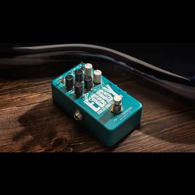 Electro-Harmonix EDDY Analog Vibrato & Chorus Pedal image 15