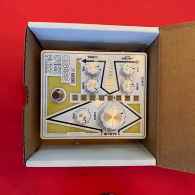 Death By Audio Crossover Fuzz Limited Edition - Reverb Exclusive 2025 - White image 7