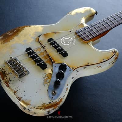 Fender Jazz Bass Vintage White Gold Edition Heavy Aged Relic by East Gloves Customs (RARE) image 3