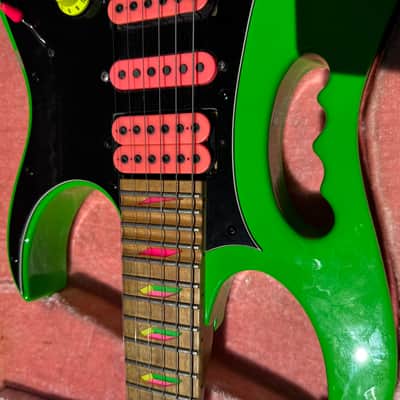 Ibanez JEM777-LG Steve Vai Signature with Edge Tremolo 1987 - 1988 - Loch Ness Green image 7