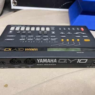 Yamaha QY10 Music Sequencer Module image 4