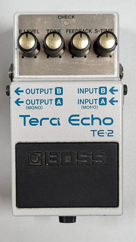 Boss TE-2 Tera Echo 2013 - Present - White image 1