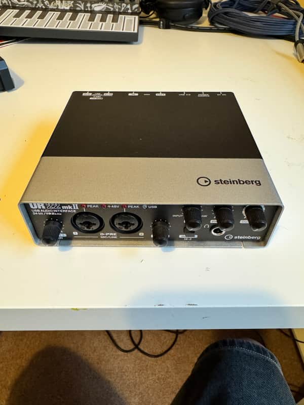 Steinberg UR22mkII USB 2.0 Audio Interface 2010s - Silver/Black image 1