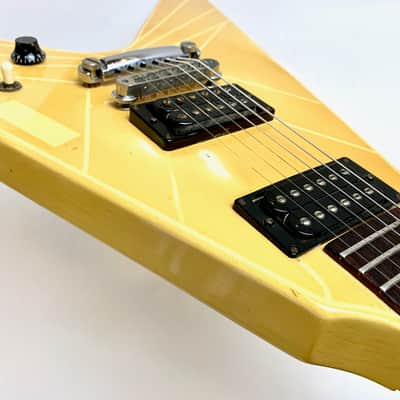 Gibson Flying V 1984 Alpine White image 8
