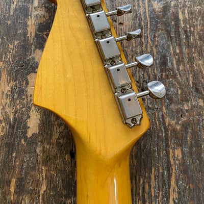 Fender Japan Jazzmaster 1966 Reissue MIJ JD-Serial 2012 Three Tone Sunburst MIJ imagen 15