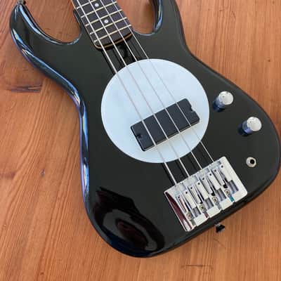 Fleabass The Wild One Model 30 Flea Bass Black / White image 4