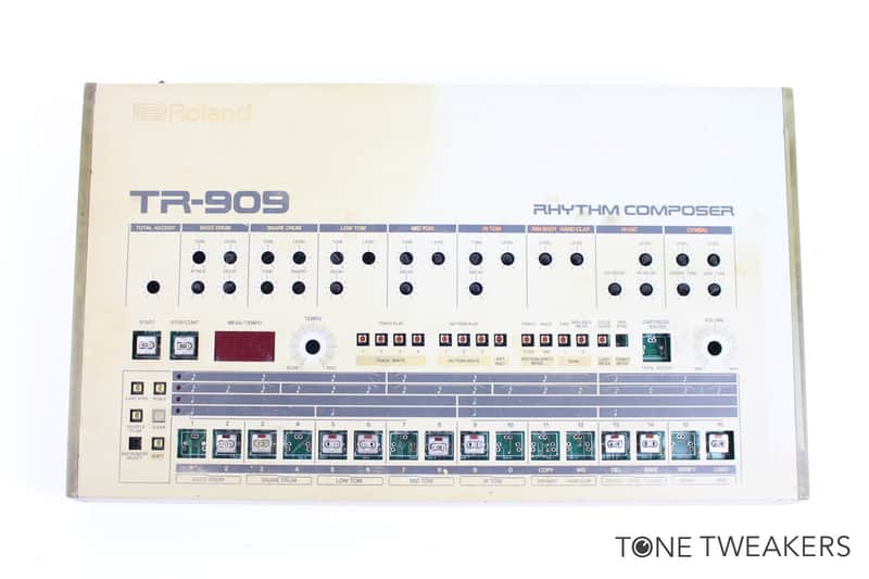 Roland TR-909 Rhythm Composer Drum Machine BAD SHAPE For Parts / Repair READ 1st image 1