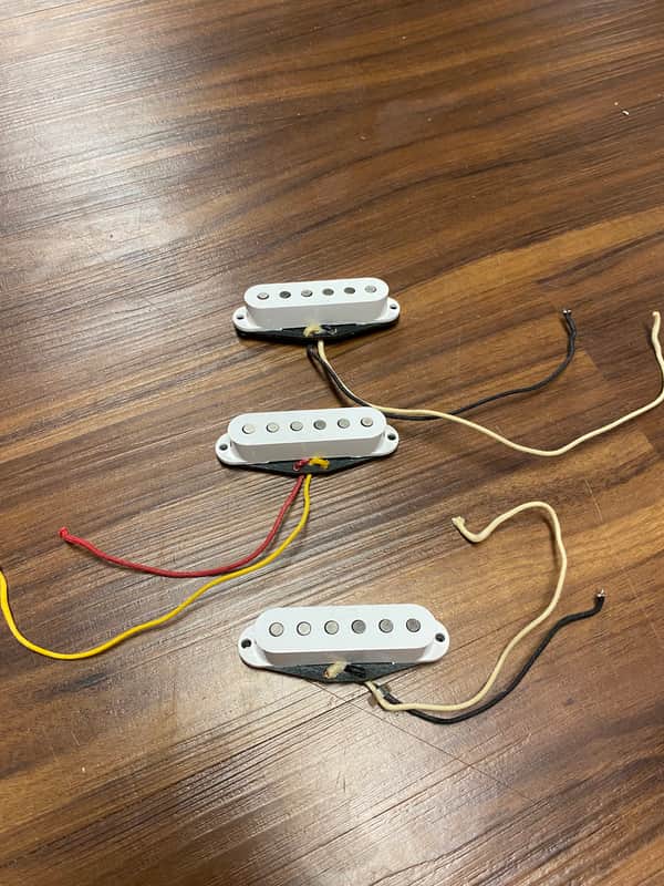 G&L  CLF100 Pickups image 1