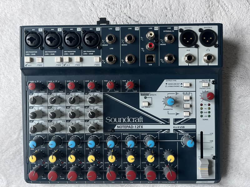 Soundcraft Notepad-12FX Small Format 12-Input Mixing Console image 1
