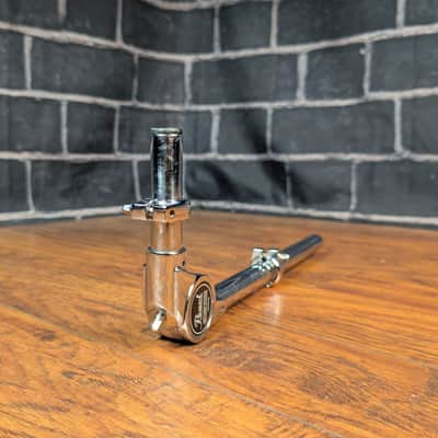 Pearl Uni‑Lock TH‑98I Tom Holder – 13" Long Post – 3 1/4" Tom Holder Arm – 7/8" L‑Arm – Infinite‑Angle Uni‑Lock Tilter image 2