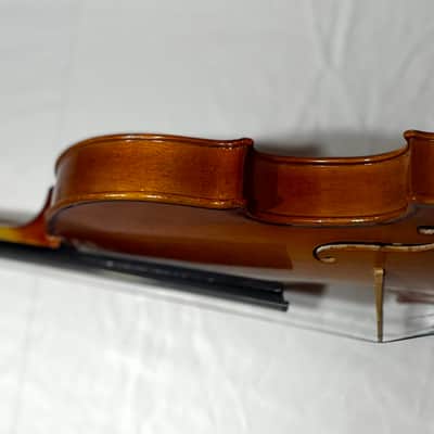 Cremona 4/4 Violin with Case, Bow, and Accessories - 1982 image 8