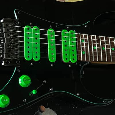 1990 banez UV 7 Steve Vai Signature Vintage 7 String Universe image 6