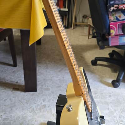 Fender Telecaster broadcaster  2022 - Blackguard blonde image 11
