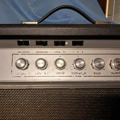1972 AMPEG V4 100 Watt Tube Guitar Amp With Original 4 X 12" Cabinet image 4
