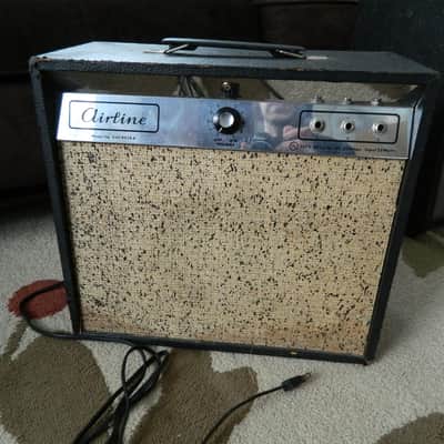Airline tube amplifier GHC 9028A 8"speaker, similar to Harmony, mid-60's, works image 1